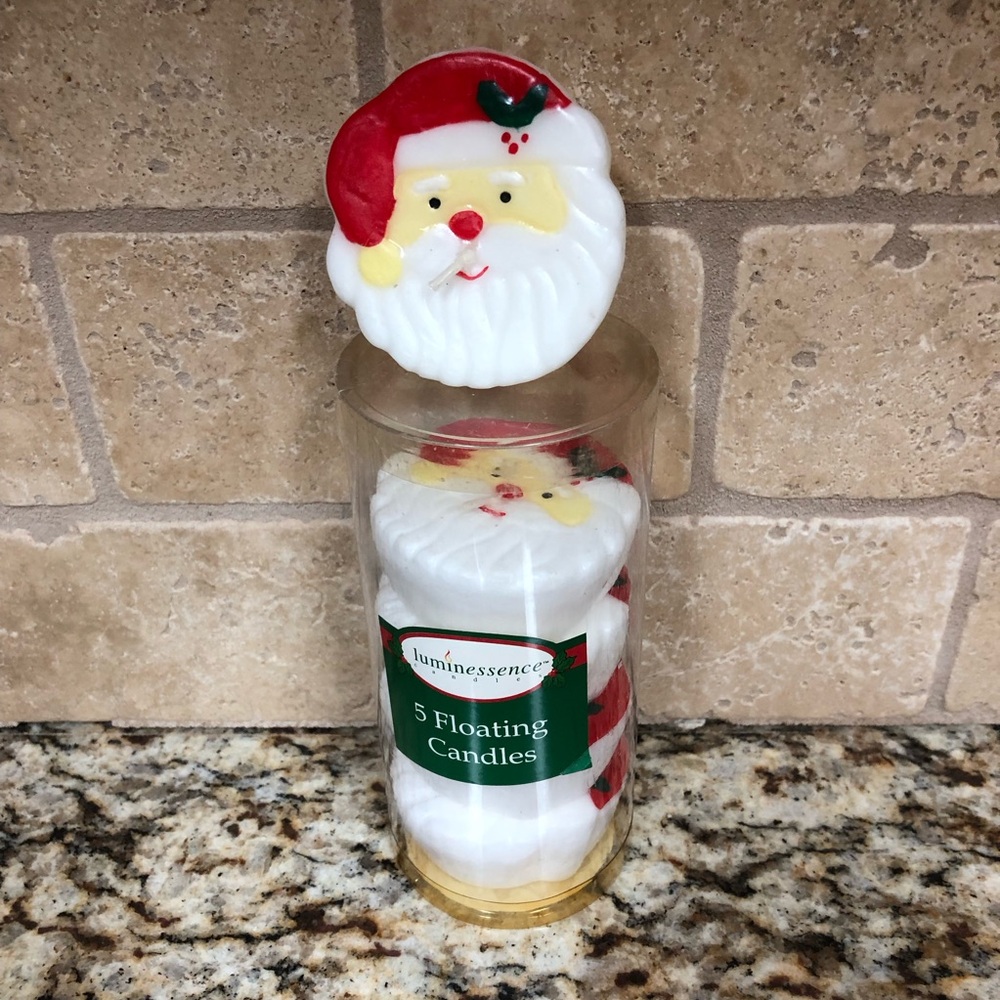 1️⃣6️⃣ Pieces Assortment of Year-Round Candles 🕯️ 🥧🎅🏻☀️ - Picture 7 of 13